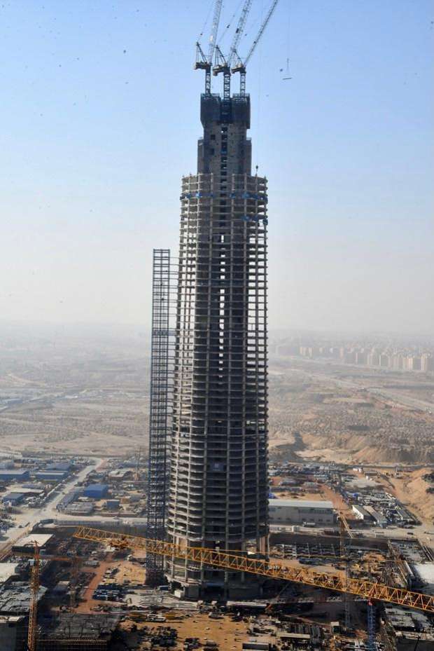 برج العاصمة الإدارية الجديدة
